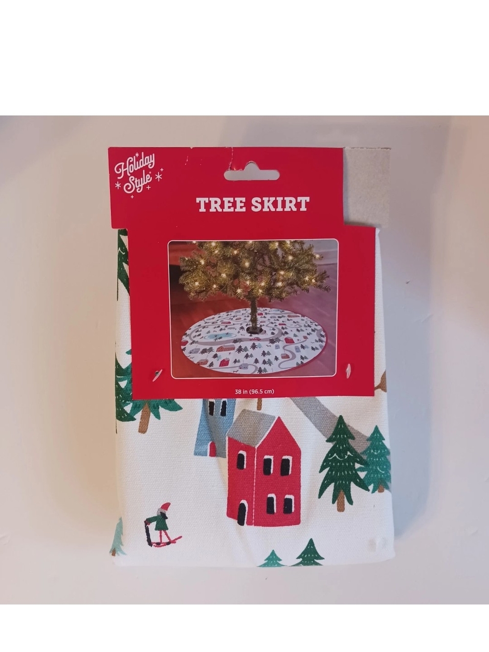 White and Red Village Tree Skirt